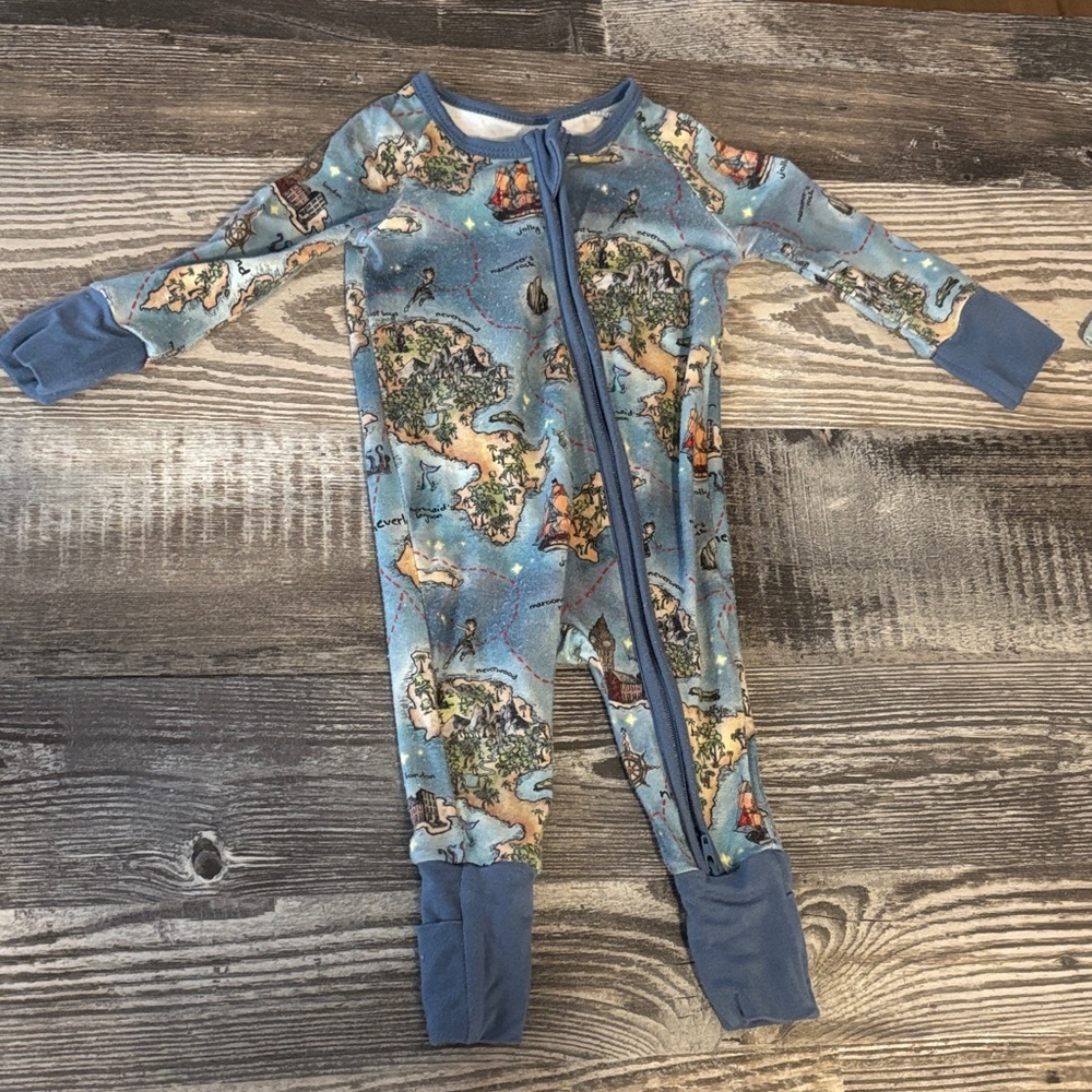 Little Crowns & Capes Neverland Zip Sleeper